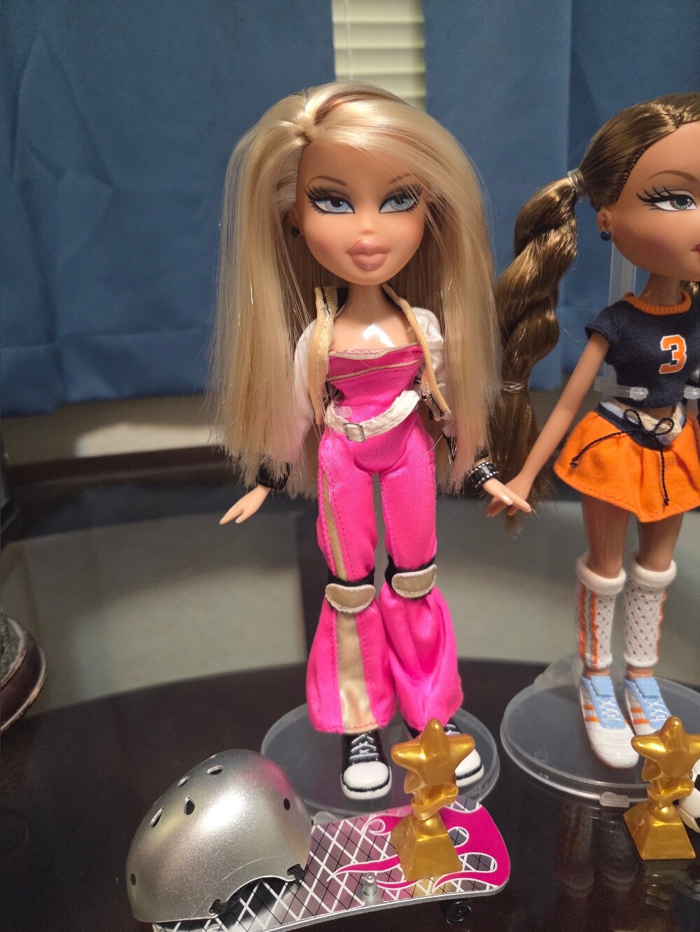 2008 Leah Play Sportz X-treme Skateboarding Doll